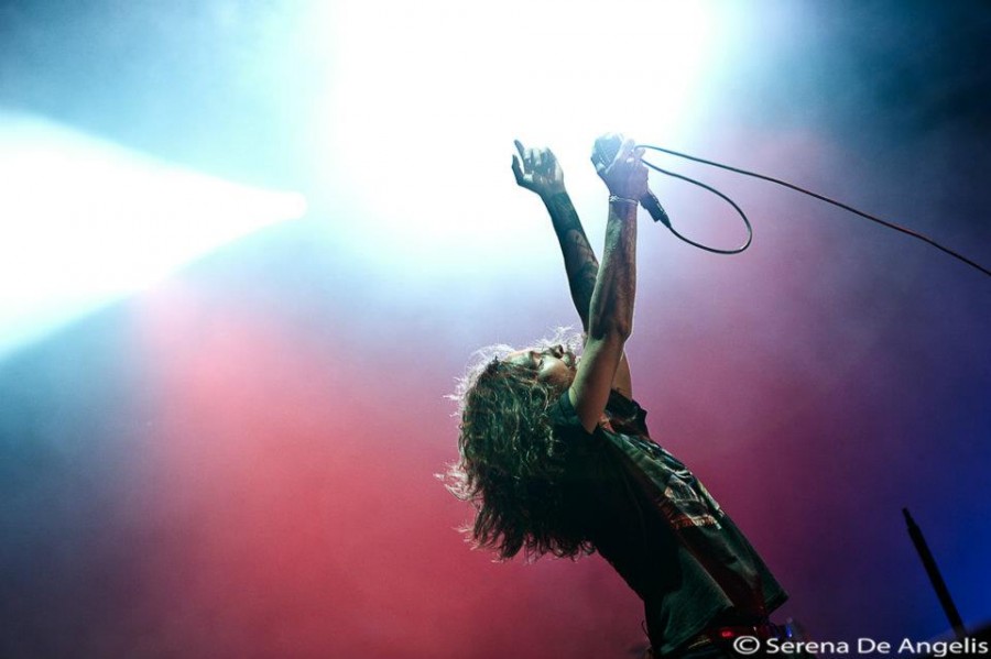 282680_275000725940409_1295603476_n